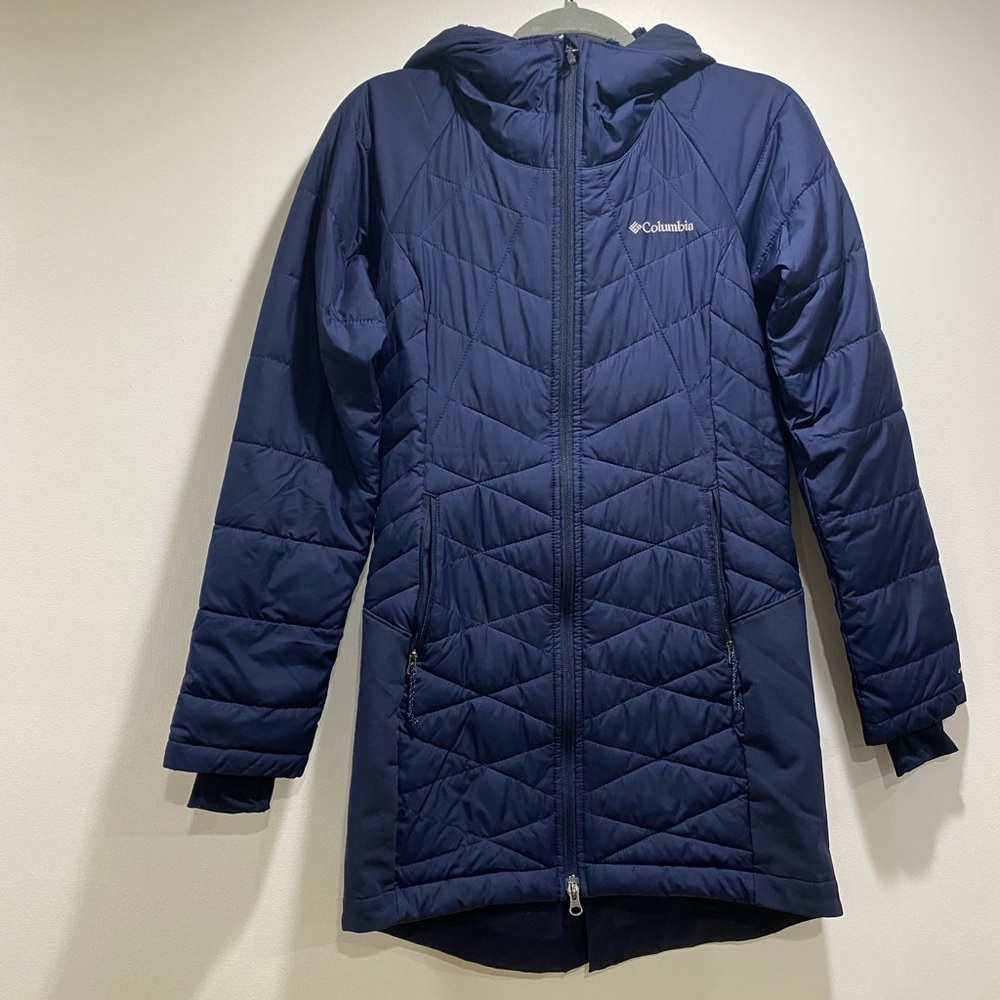 Columbia Women's Dark Blue Puffer Coat